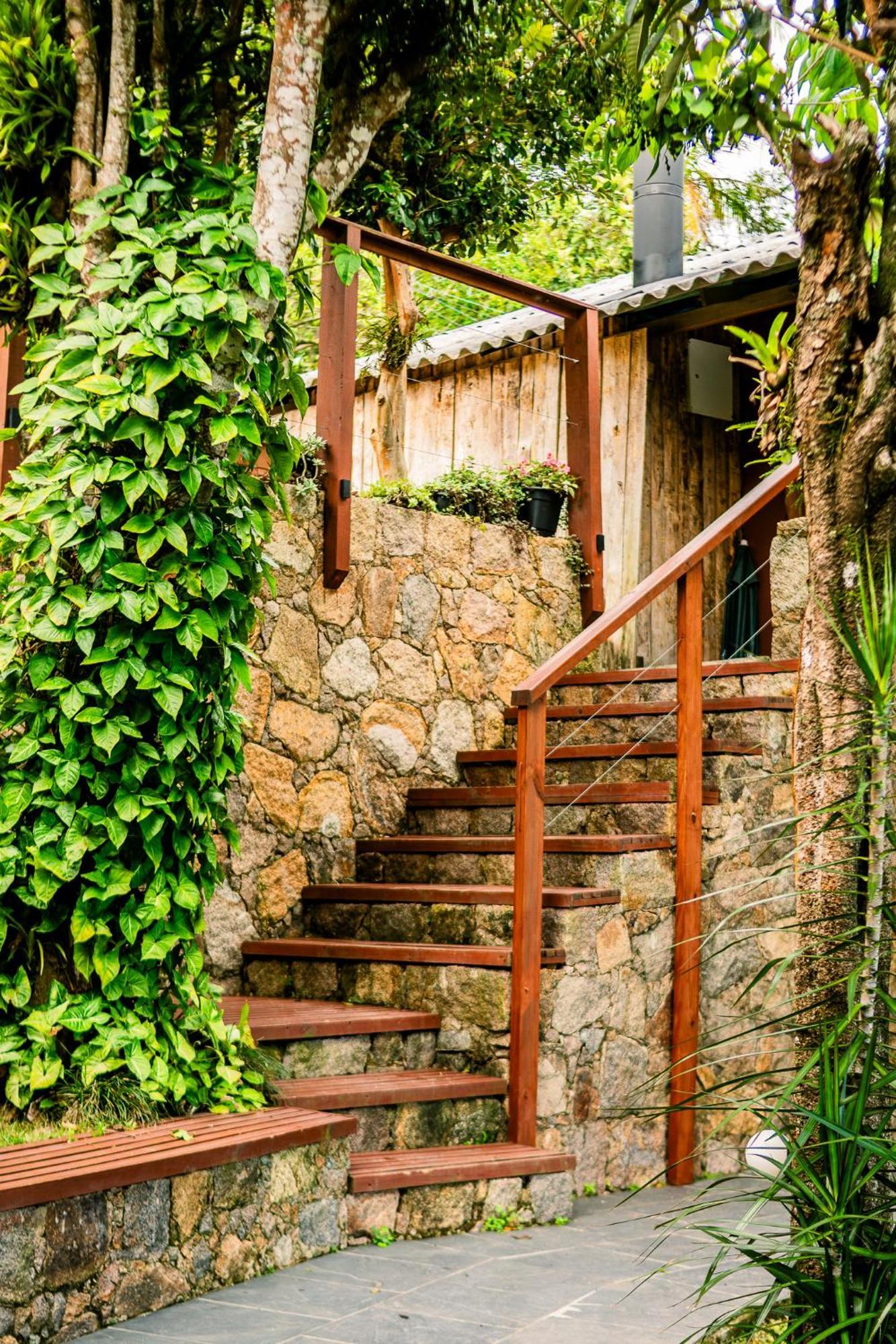 Grandi Pousada Sports - Sambaqui Florianopolis Exterior photo